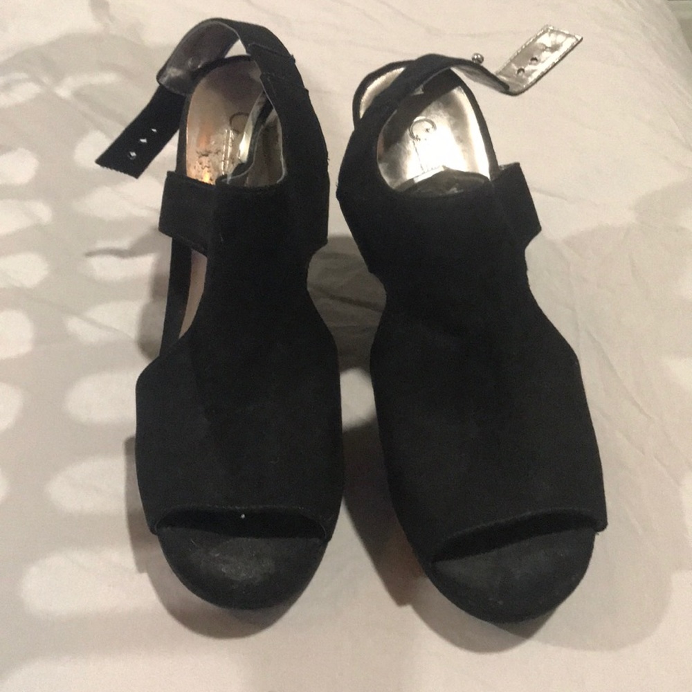 Carlos black suede wedge